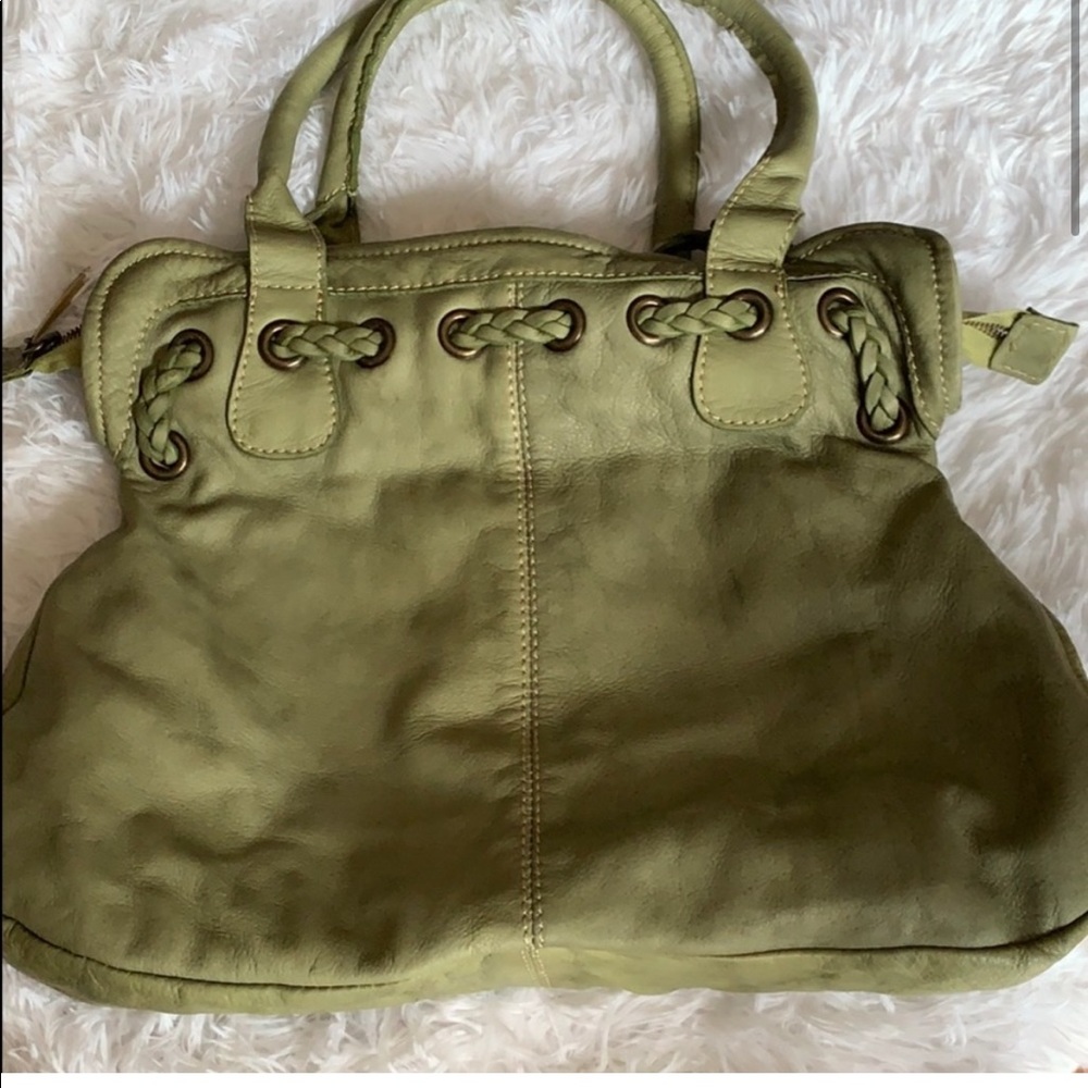 Marzia Italian leather soft green braid detail shoulder handbag - Picture 4 of 9